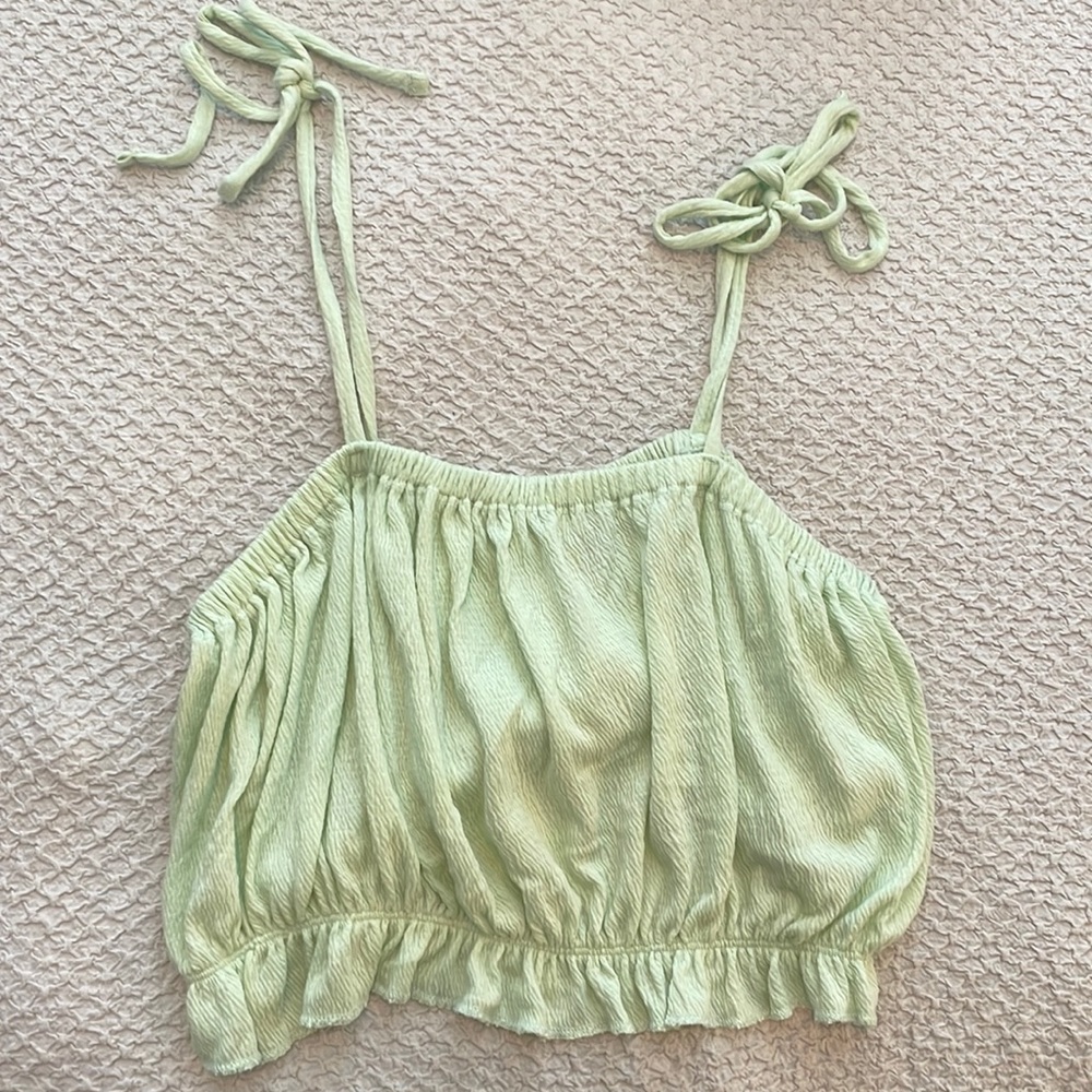 Wild Fable cropped tank top. Size XL.
